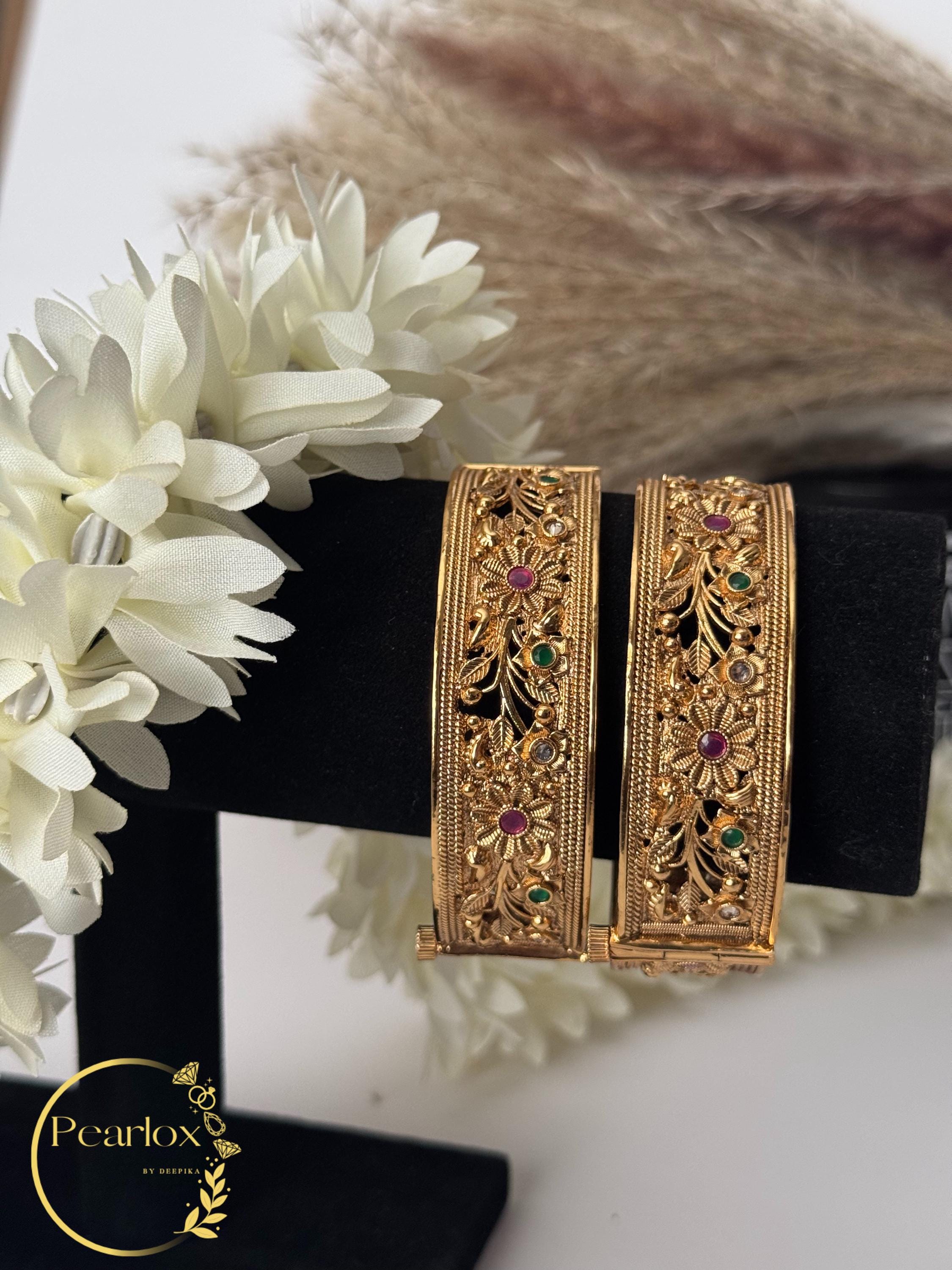 Heritage Antique Gold-Tone Floral Kada Bangle Set| wrist size 2-6