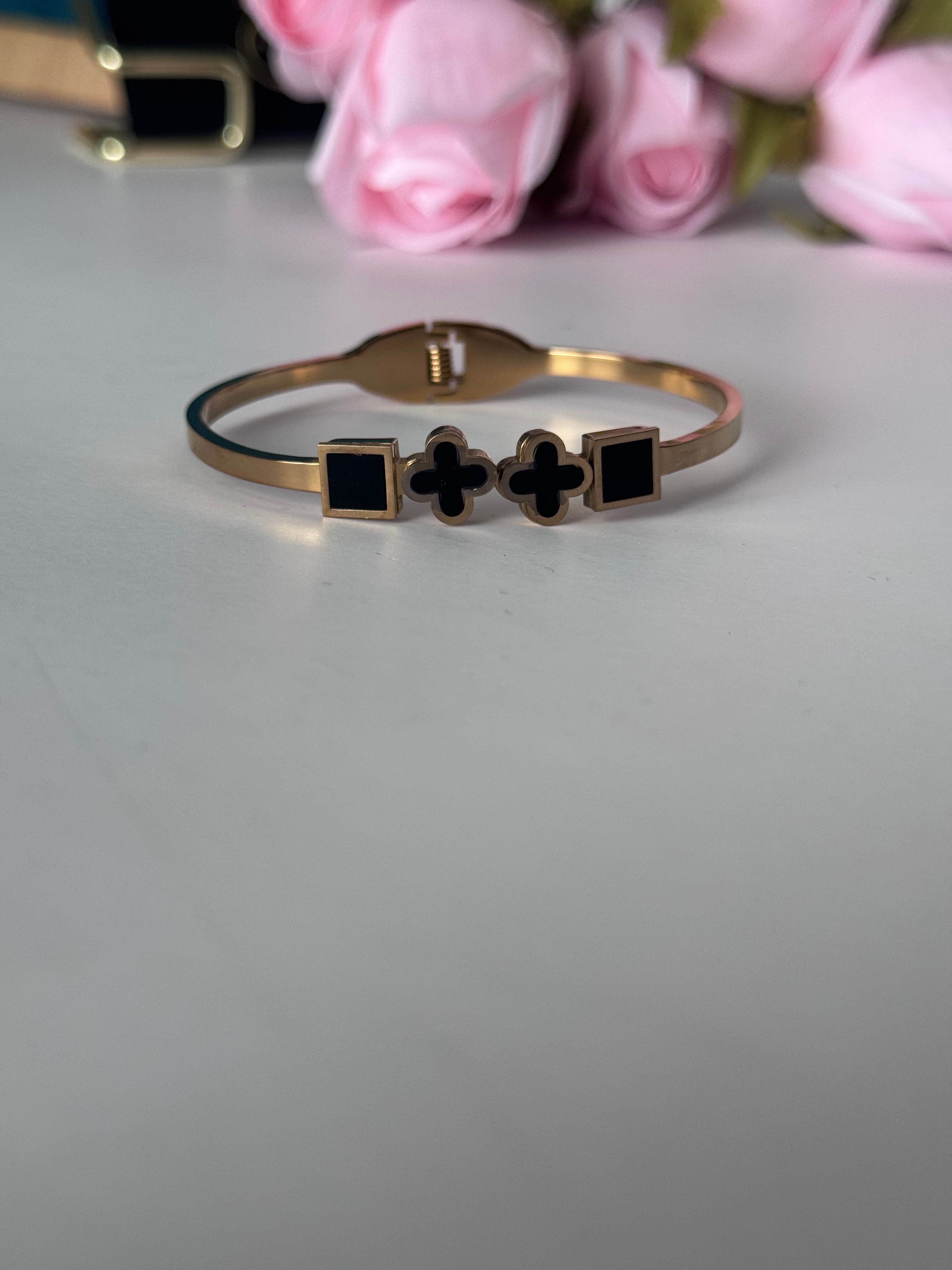 Geometric Clover Charm adjustable Bangle Bracelet