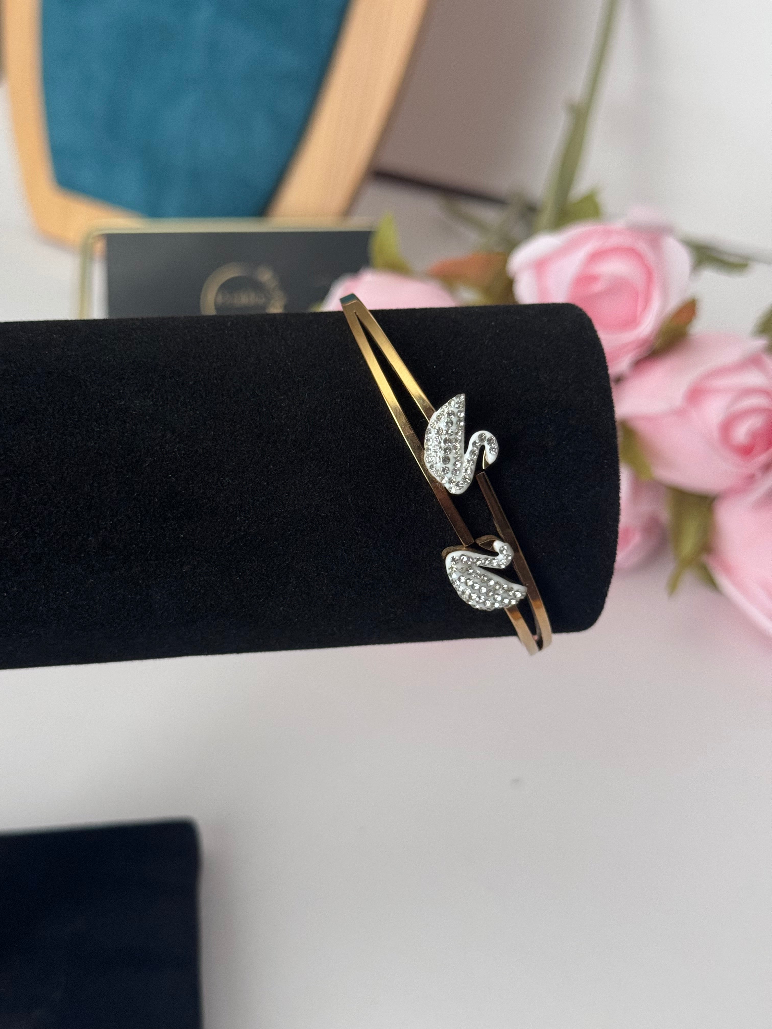 Elegant Crystal Double Swan Bangle Bracelet