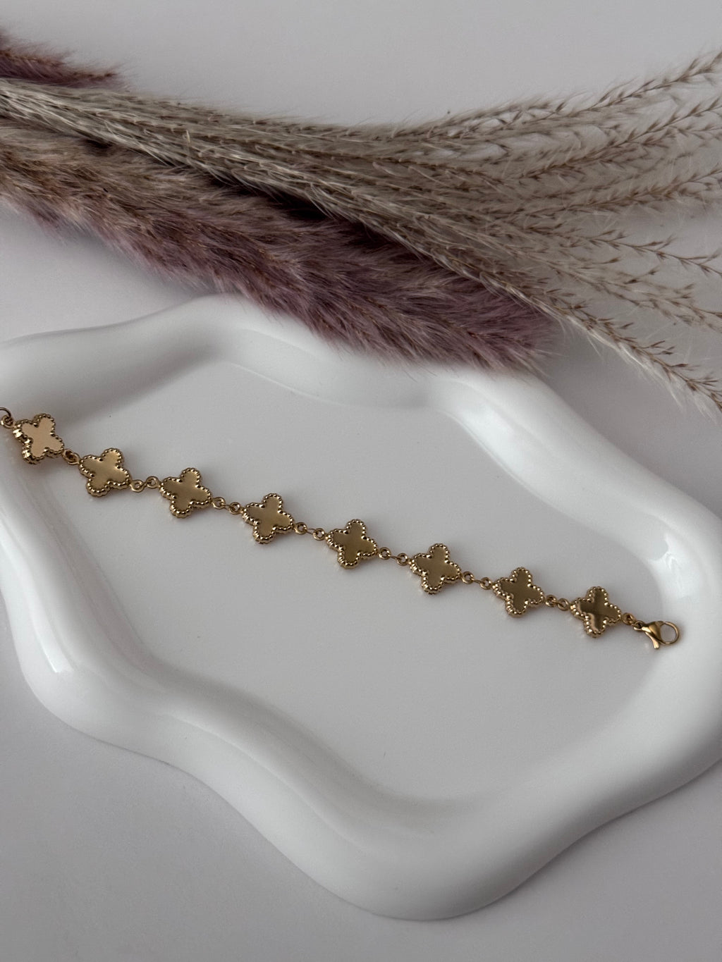 All-Gold Tone Lucky Clover Bracelet