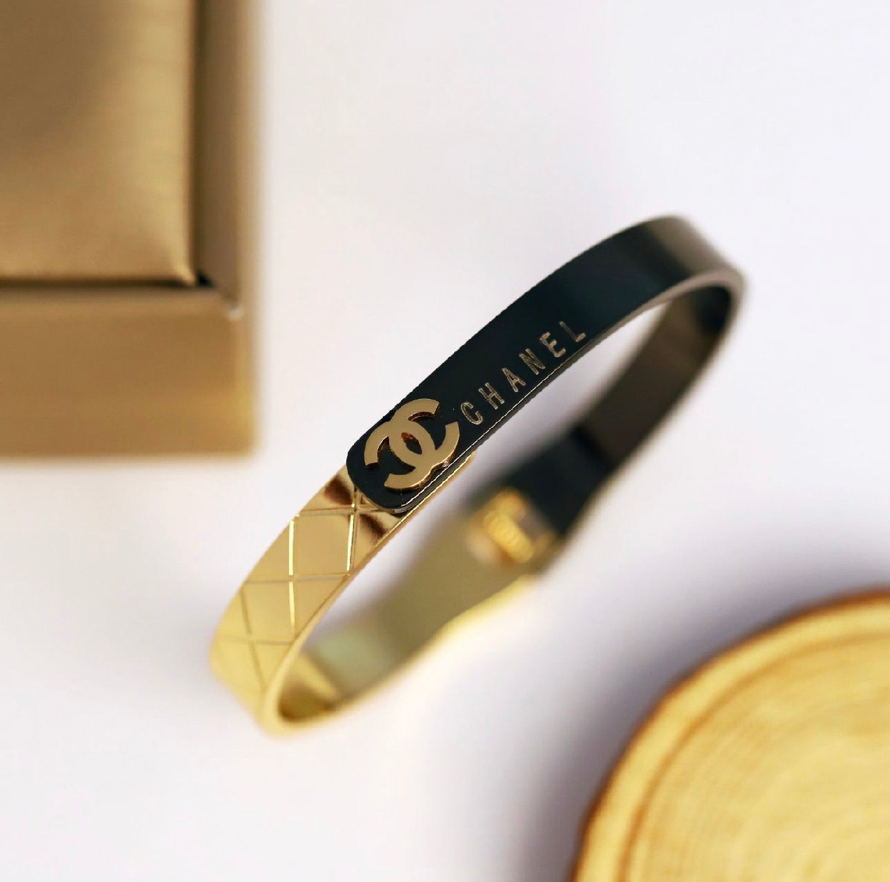 Luxury Black & Gold Quilted Cuff Bracelet – Designer-Inspired Minimalist Bangle