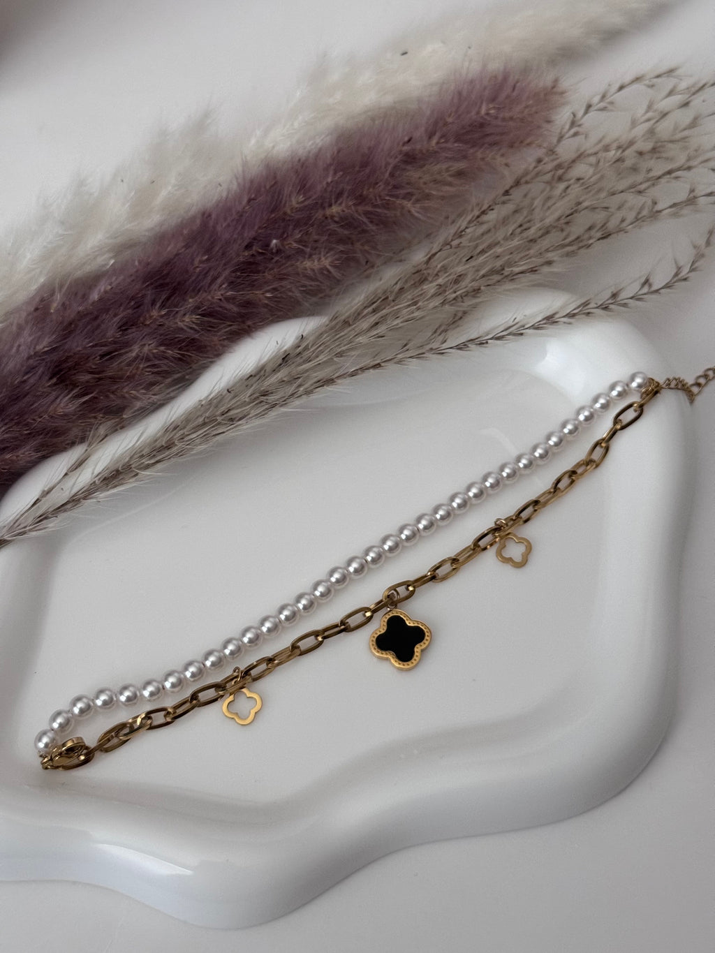 Midnight Clover Layered Pearl & Link Bracelet| trendy Anti tarnish Bracelet