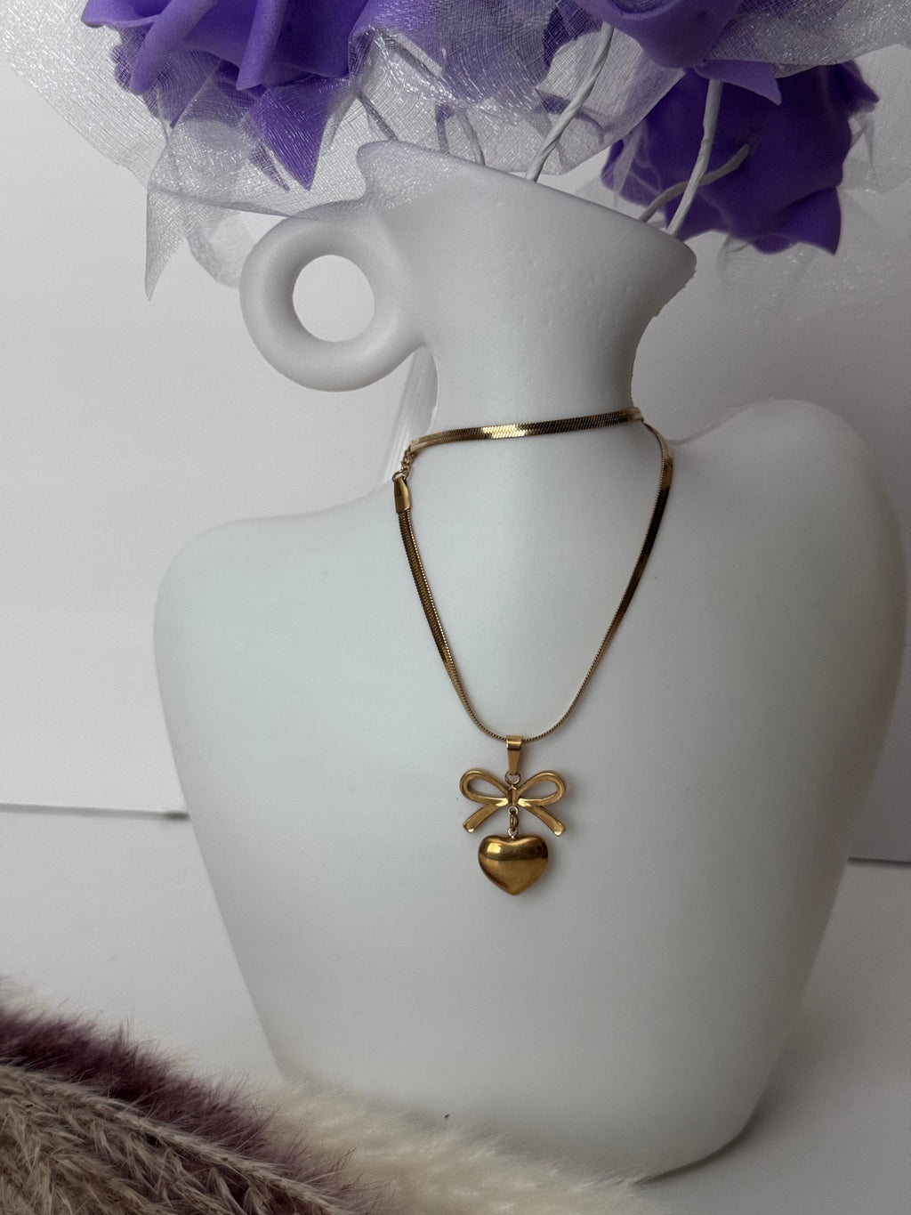 Sweet Heart and Bow Gold Tone Pendent with Sleek Chain | Limited Edition